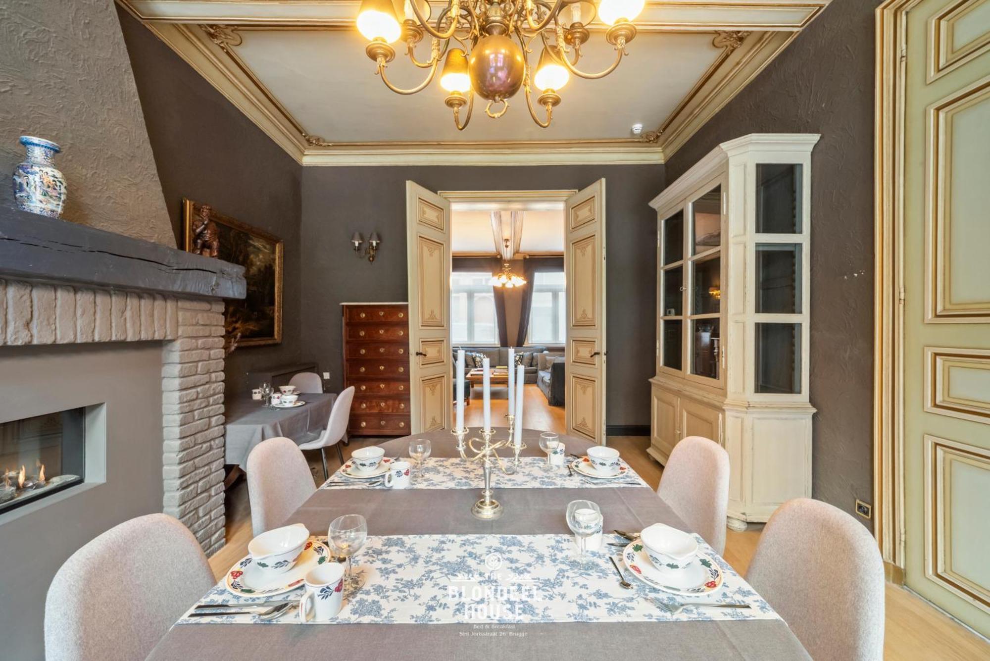 Bed & Breakfast The Blondeel House Brugge Center 외부 사진