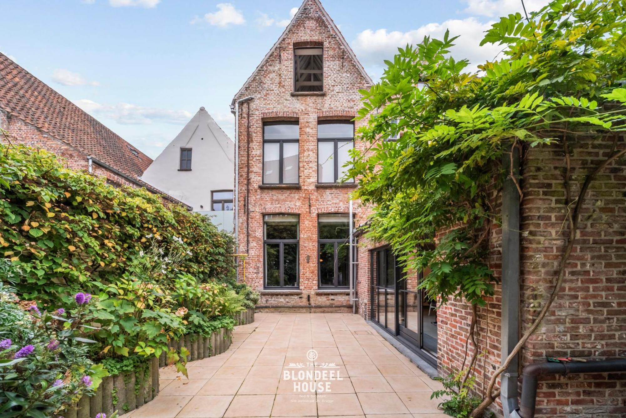 Bed & Breakfast The Blondeel House Brugge Center 외부 사진